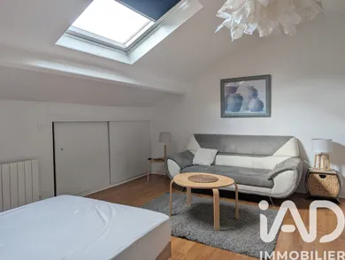 Studio à Châlons-en-Champagne (51000)