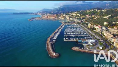 Appartement à Menton (06500)