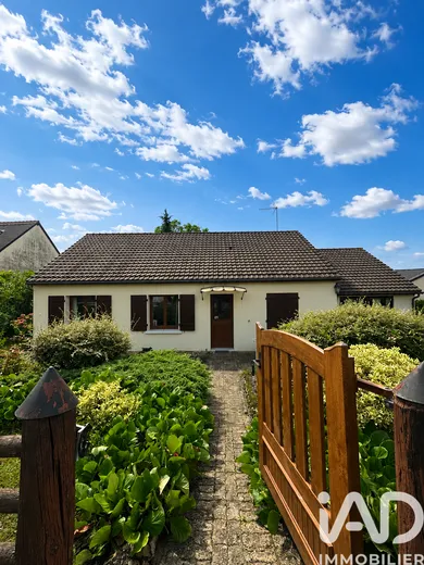 Pavillon à Artannes-sur-Indre (37260)