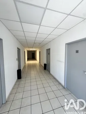Office in Nîmes (30900)