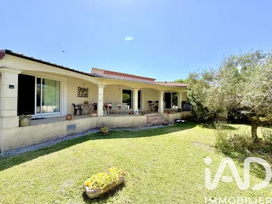 Maison traditionnelle à Saint-Mamert-du-Gard (30730)