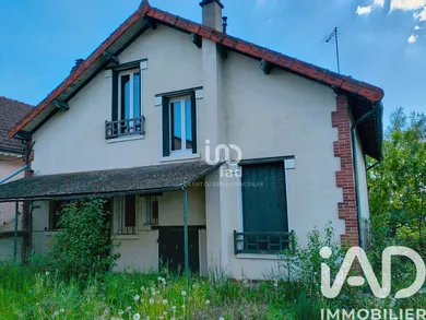Maison traditionnelle à Bonny-sur-Loire (45420)