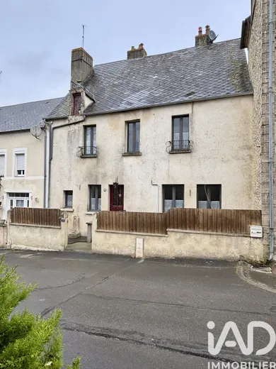Maison de village à Bernesq (14710)