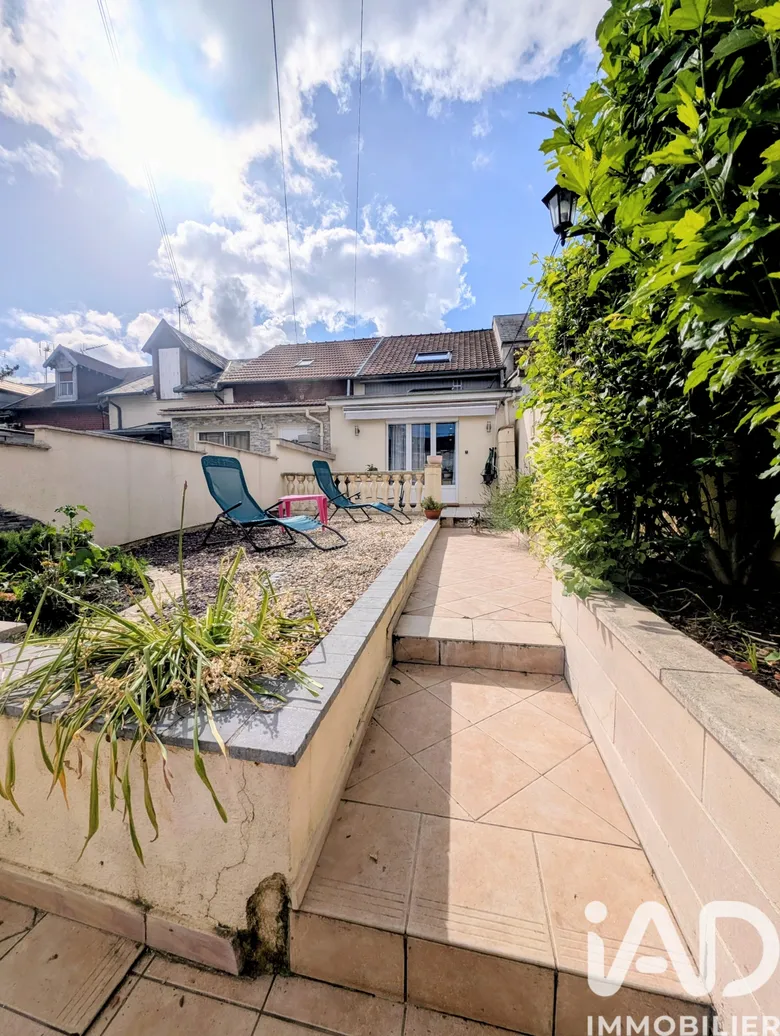 Maison 2 pièces 72 m² · à Saint-Quentin · 72 m² · 95 000 €