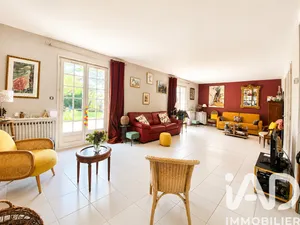Traditional house in Prunay-en-Yvelines (78660)