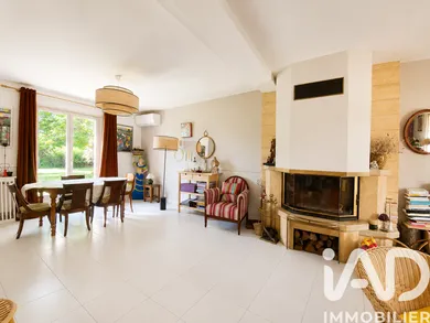 Traditional house in Prunay-en-Yvelines (78660)