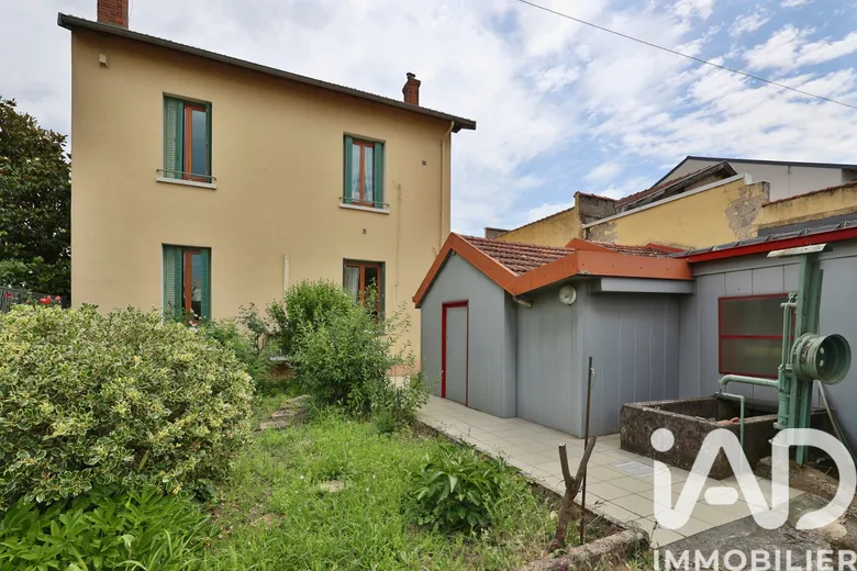 Maison 6 pièces 147 m² · à Villeurbanne · 147 m² · 560 000 €