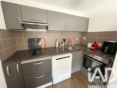 Apartment in Ollioules (83190)