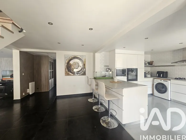 Maison 7 pièces 146 m² · à Draveil · 145,9 m² · 379 000 €