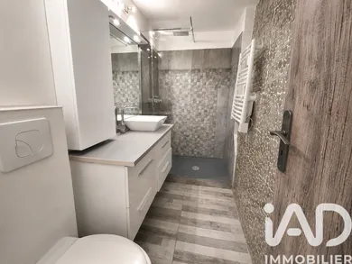 Appartement à Roussillon (84220)