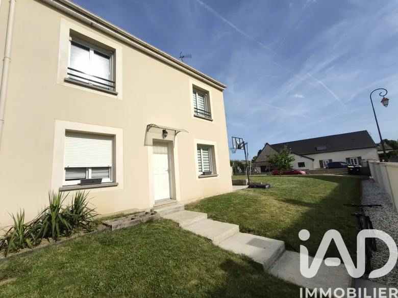 Maison 6 pièces 110 m² · à Nanteuil-le-Haudouin · 110 m² · 310 000 €