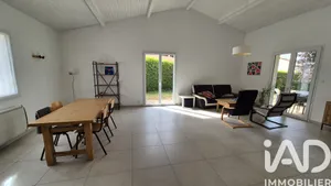 Pavillon à Cholet (49300)