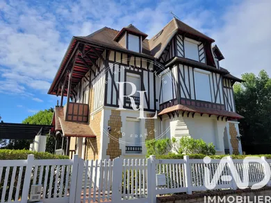 Apartment in Cabourg (14390)