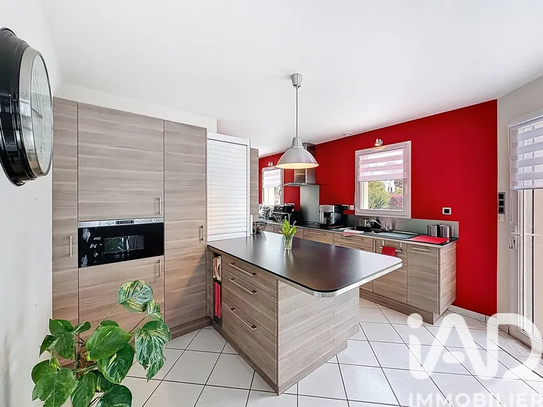 Maison 6 pièces 130 m² · à Saint-Nicolas-de-Redon · 130 m² · 383 000 €