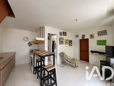 Townhouse in La Suze-sur-Sarthe (72210)