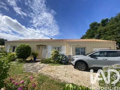 Maison à Aizenay (85190)