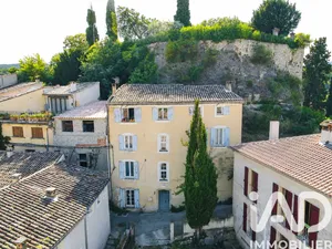 Village house in Malaucène (84340)