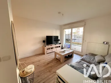 Appartement à Dammarie-lès-Lys (77190)
