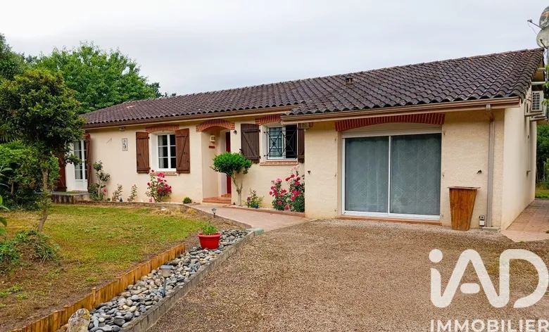 Maison 5 pièces 144 m² · à Castelsarrasin · 144 m² · 239 000 €