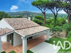 Traditional house in Sainte-Maxime (83120)