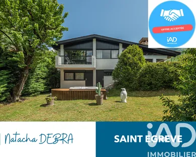 Maison d'architecte à Saint-Égrève (38120)
