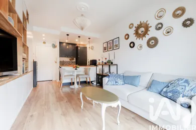 Apartment in Cannes (06400)