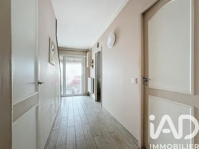 Townhouse in Taissy (51500)