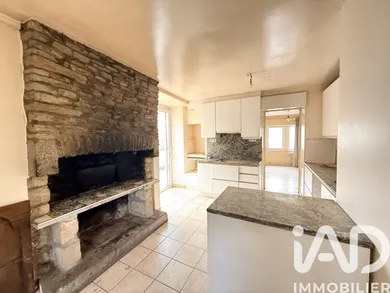 Townhouse in Ducey (50220)