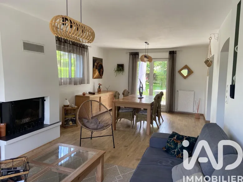 Maison 5 pièces 100 m² · à Gestel · 100 m² · 315 000 €