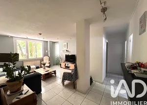 Apartment in Saint-Égrève (38120)