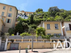Maison à Nice (06100)