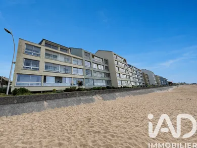 Apartment in Courseulles-sur-Mer (14470)