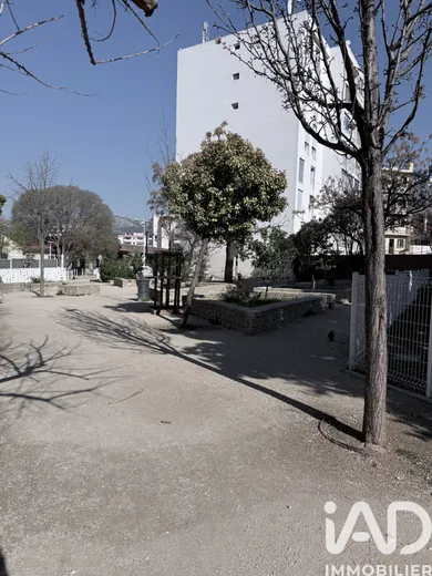 Apartment in Toulon (83200)