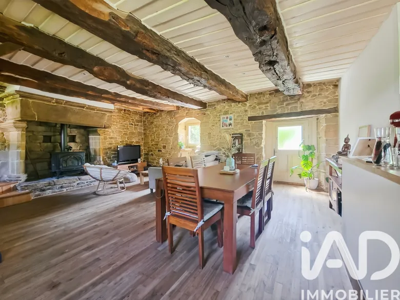 Maison 5 pièces 132 m² · à Brandivy · 132 m² · 290 000 €