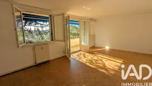 Apartment in Montélimar (26200)