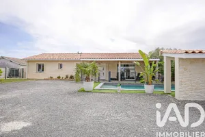 House in Lamarque (33460)