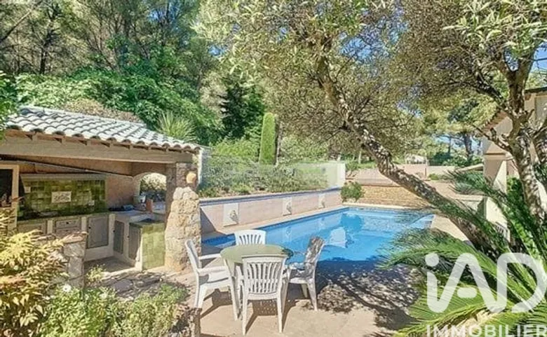 Maison 9 pièces 155 m² · à Toulon · 154,8 m² · 698 000 €