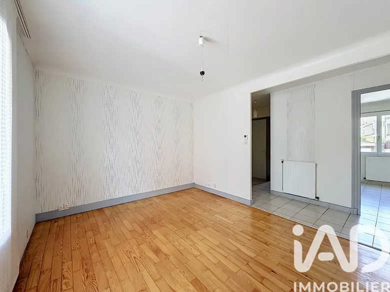 Appartement 3 pièces 55 m² · à Grenoble · 55,1 m² · 110 000 €