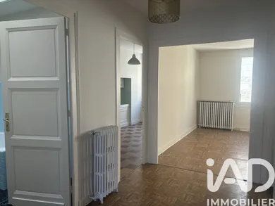 Apartment in Bordeaux (33000)