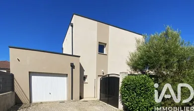 Traditional house in Chatuzange-le-Goubet (26300)