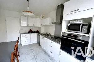 Maison à Combs-la-Ville (77380)