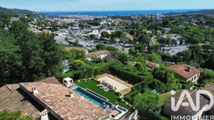 Maison à Mougins (06250)