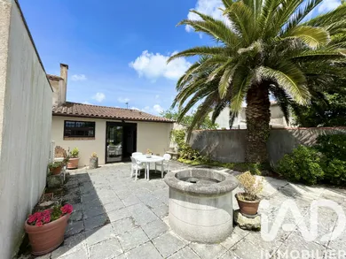 Maison de village à Queyrac (33340)