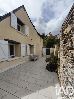 House in Les Ponts-de-Cé (49130)