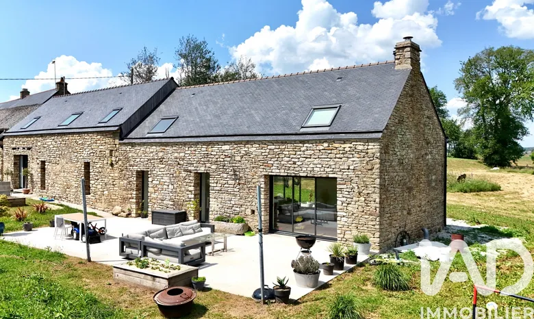 Maison 6 pièces 209 m² · à Elven · 209 m² · 448 700 €