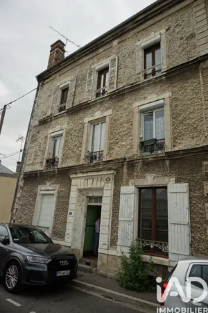 Immeuble à Meaux (77100)