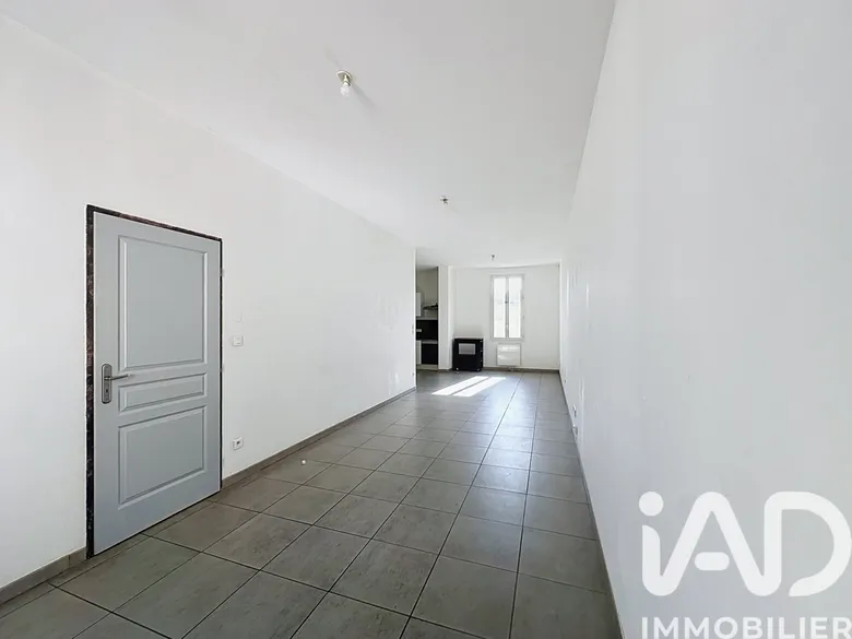 Appartement 4 pièces 88 m² · à Beaucaire · 88 m² · 125 000 €