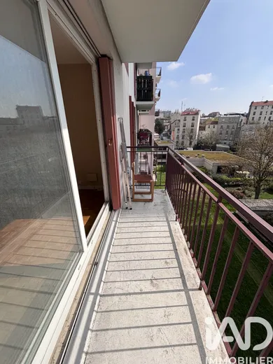 Appartement à Les Lilas (93260)