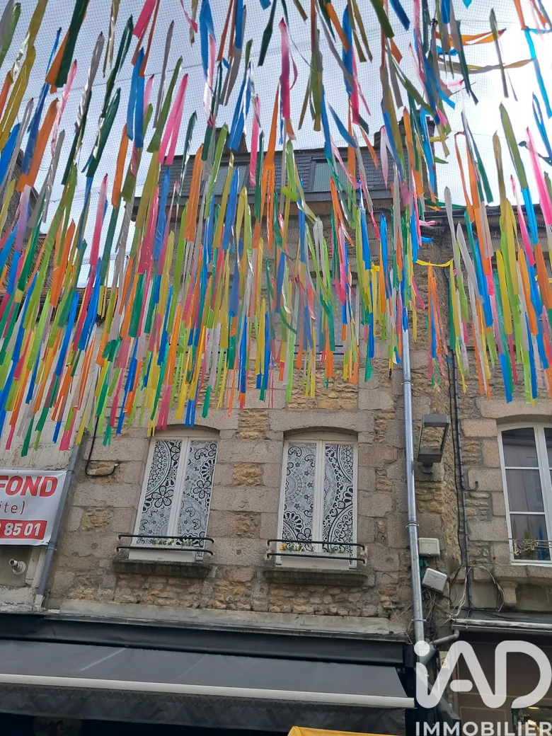 Immeuble 178 m² · à Alençon · 178 m² · 210 000 €