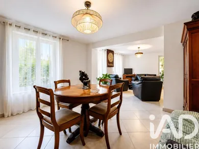 Maison traditionnelle à Chelles (77500)